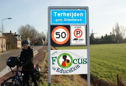 20120509 - Wereldreizigster voor goede doelen